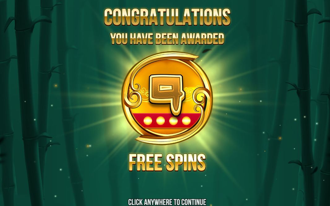 Free Games Feature with the right-hand Low-Symbol meter